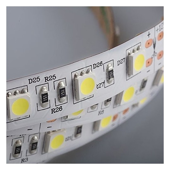 Ruban LED 24V | 60xLED/m | 5m | SMD5050 |960Lm | 14W/M | IP20